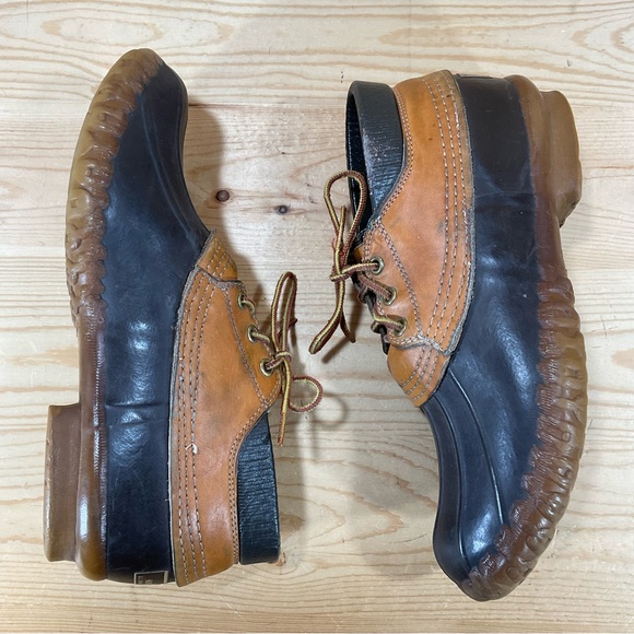 VTG LL Bean Maine Hunting Boot
Low W/ Cuff Ankle
3 eye
Men’s 7 M
Tan/Brown - Picture 7 of 9